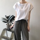 舒棉圓領素色上衣