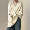 蕾絲花邊V領針織上衣